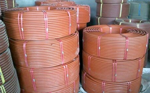 提升工程安全：聚乙烯(RPE)阻燃中卫穿线管在现代建筑中的应用